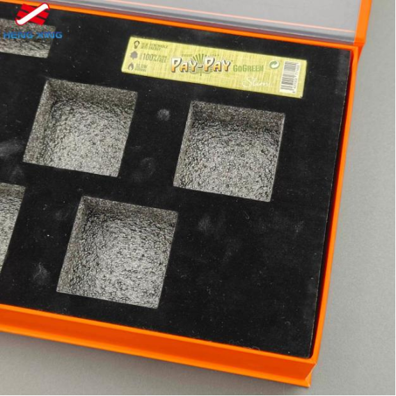 Scatola magnetica apribile