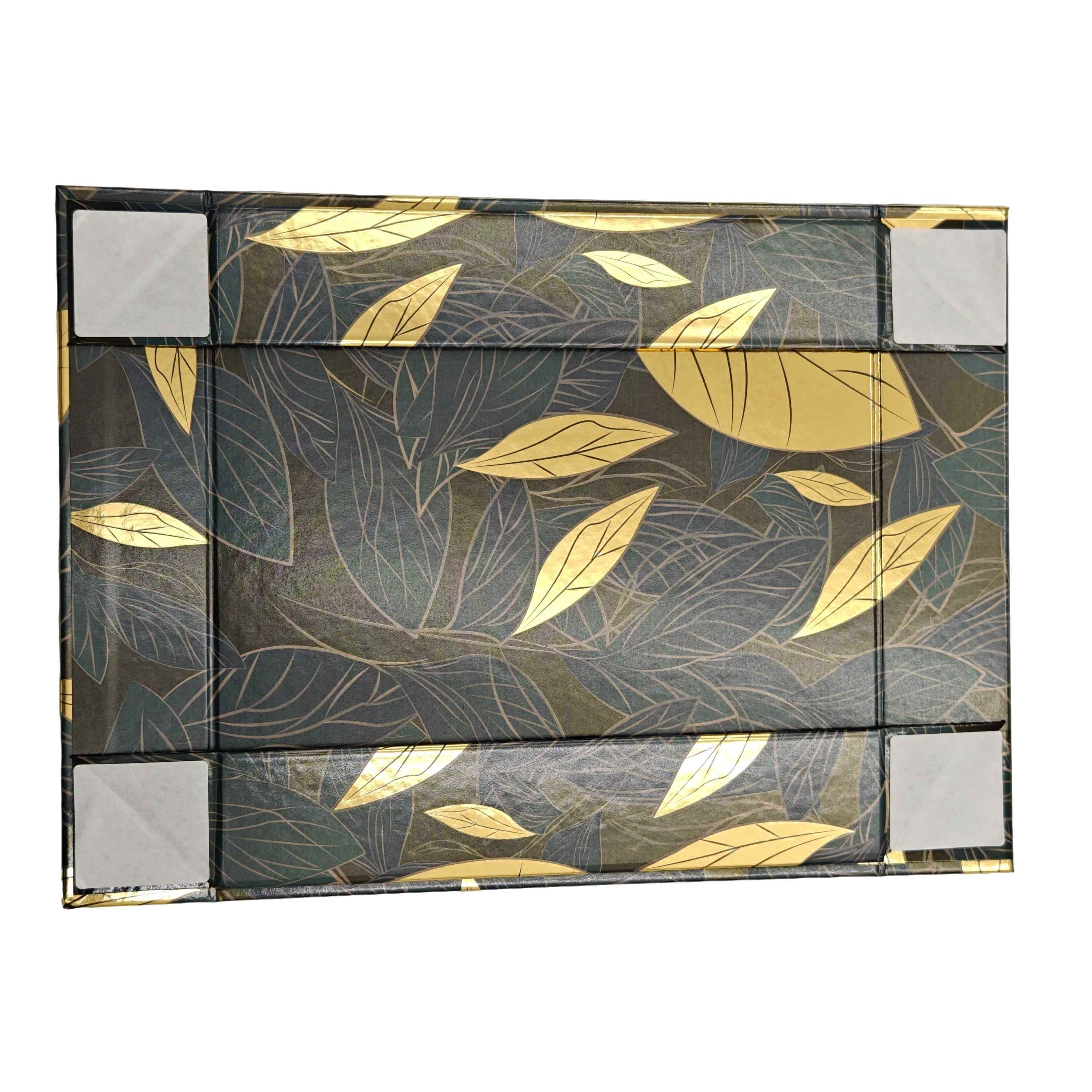  scatola con chiusura magnetica 