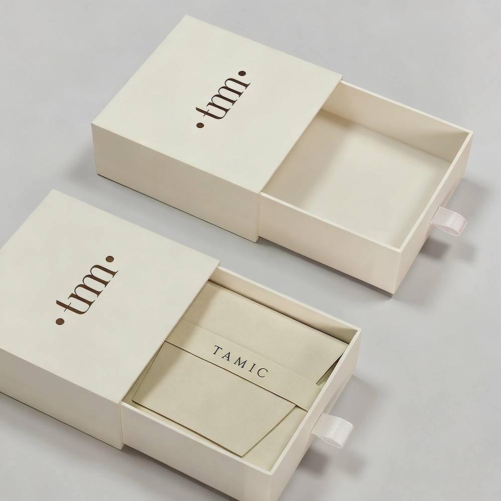  Scatola portagioie in cartone 